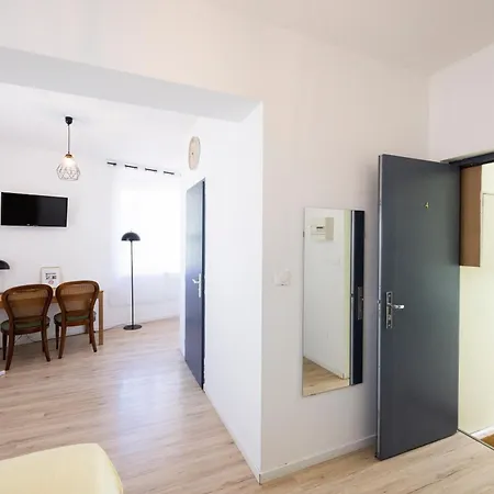 Proche Centre-ville Appartement *